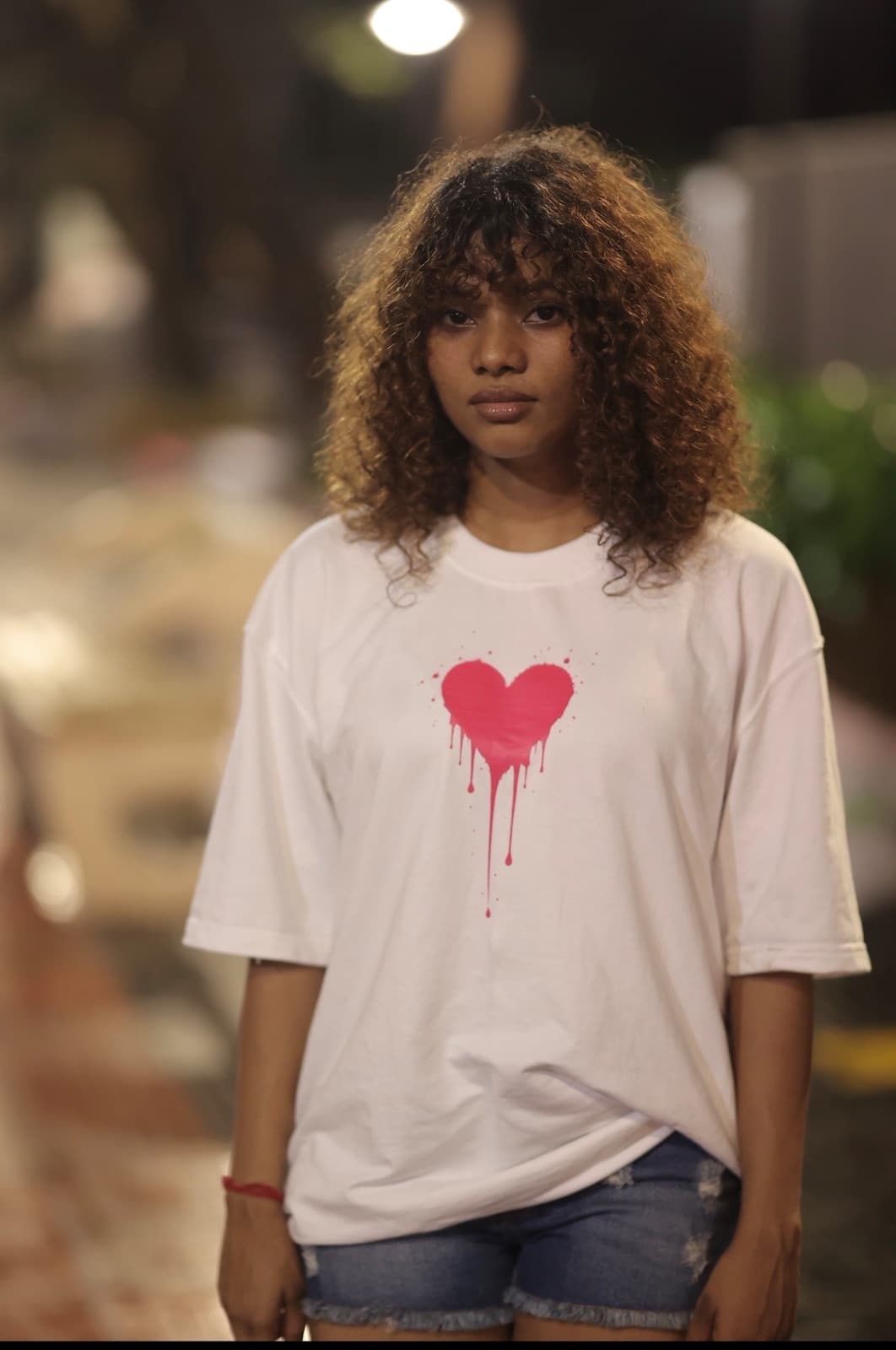 White oversized tshirt — 2